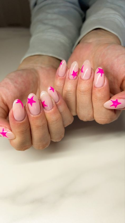 Iconic Nails, Teen Nails, Summery Nails, Cute Gel Nails, Pink Nail, Star Nails, Dream Nails, Fire Nails, Funky Nails