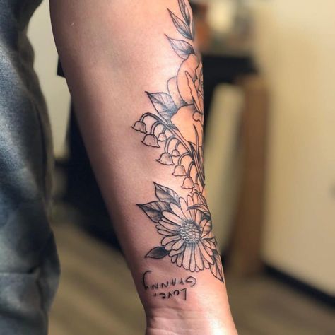 Daisy And Lily Of The Valley Tattoo, Tattoos Lily Of The Valley, Tattoos Lily, People Tattoos, Lily Of The Valley Tattoo, Black People Tattoos, Neat Tattoos, Valley Tattoo, Lillies Tattoo