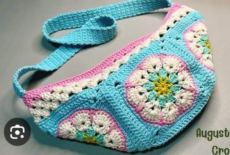 Granny Square Cross, Crochet Fanny Pack, Baby Doll Clothes Patterns, Making Patterns, Knitting Stitches Tutorial, Crochet Bag Pattern Free, Crochet Boots, Granny Square Bag, Crochet Goodies