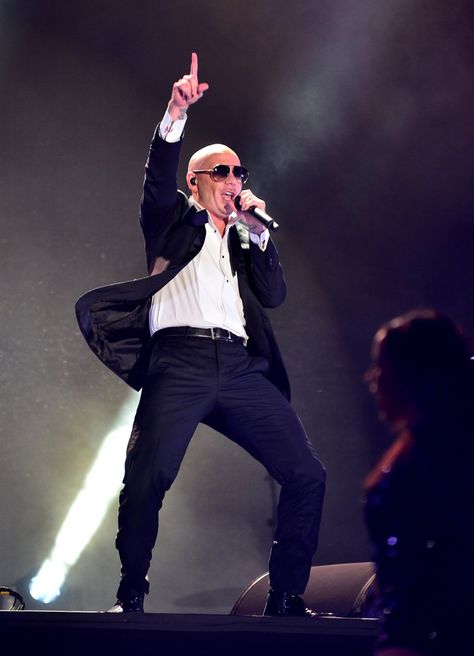 Pin for Later: 10 Latin Singers That Would Bring Down the House at the Super Bowl Halftime Pitbull Pitbull The Singer, Singer Aesthetic, Super Bowl Halftime Show, Super Bowl Halftime, Steps To Success, Motivational Speeches, Pitbull, Super Bowl, Singers