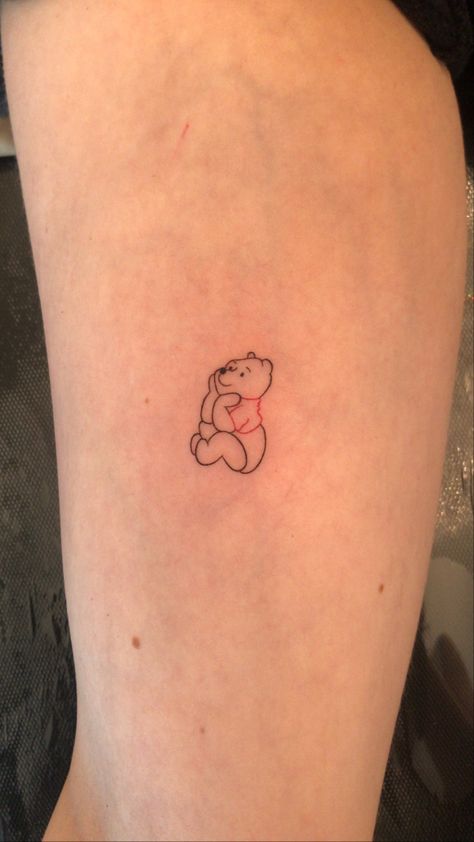 Small Tattoos Winnie The Pooh, Tiny Pooh Bear Tattoo, Dainty Winnie The Pooh Tattoo, Tiny Winnie The Pooh Tattoo, Poo Bear Tattoos, Simple Pooh Bear Tattoo, Winnie The Pooh Outline Tattoo, Whinney Pooh Tattoo, Fine Line Winnie The Pooh Tattoo