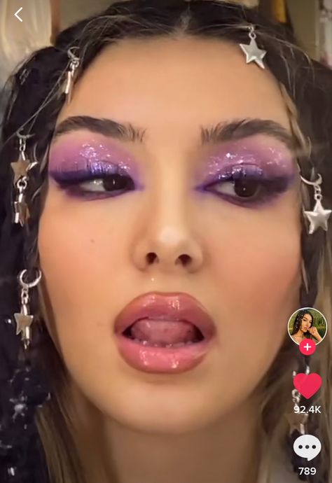 Eras Makeup, Purple Fairy Makeup, Y2k Eyeshadow, Quince Makeup, Gala Hair, 2024 Makeup, Quinceanera Makeup, Purple Makeup Looks, Makeup Purple