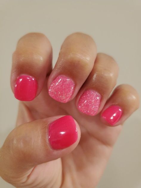 Short Nails Dipped, Pretty Pink Dip Nails, Dipped Nails Ideas Powder Short Natural, Pink Nail Dip Ideas, Very Short Dip Nails, Easter Dip Powder Nails, Summer Nails Dip Powder, Dip Powder Nails Ideas Short, Gel Dip Nails Powder