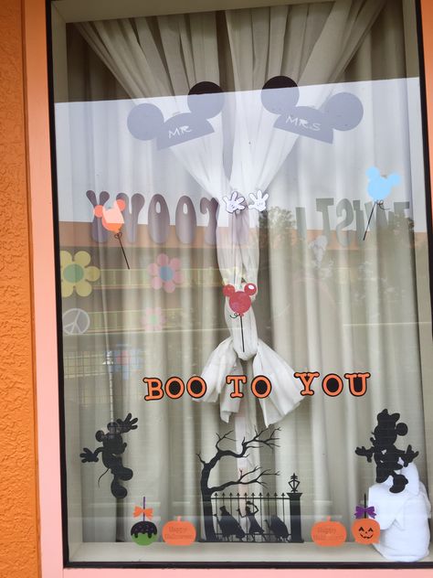 Window decor. Walt Disney World Pop Century Resort for Wedding/Honeymoon and Mickey's Not So Scary Halloween Party! Disney Hotel Window Decorations Halloween, Disney Resort Window Decorations Halloween, Wdw Resort Window Decorations, Disney World Resort Window Decorations, Disney Window Decoration Ideas Halloween, Disney Resort Window Decorations, Disney Window Decoration Ideas, Disney Window Decoration, Disney Hotels Room