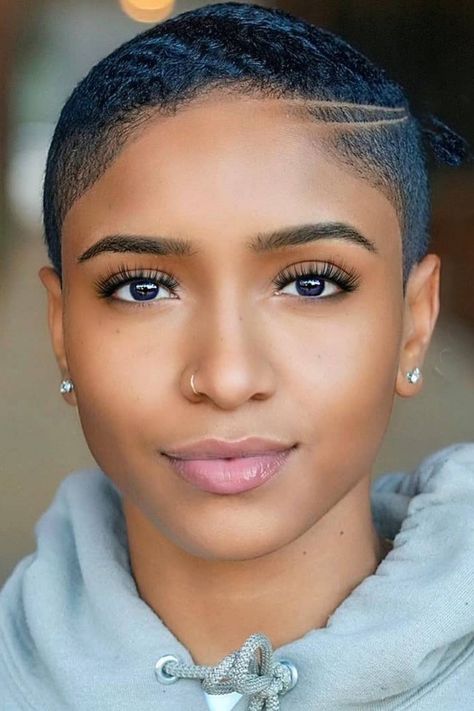 Natural Hairstyles for Short Hair Bald Taper Fade Haircut, Bald Fade Women Black, Natural Hairstyles For Short Hair, Low Cut Hairstyles, Relaxed Hairstyles, Short Hair Styles African American, Short Hair Designs, Shaved Hair Cuts, Short Shaved Hairstyles