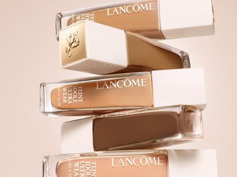 Lancome Foundation, Foundation Swatches, Serum Foundation, Makeup Samples, Lancome Paris, Lancome Makeup, Glow Foundation, Beauty Samples, Beauty Makeup