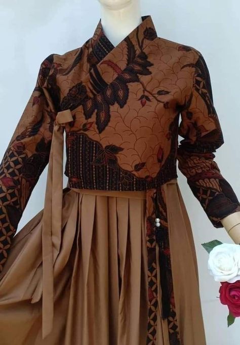 Kebaya Hanbok, Hanbok Batik, Model Baju Batik Modern Dresses, Dress Batik Modern Fashion Style, Kebaya Kimono, Model Gamis Batik Kombinasi, Kimono Batik, Dress Batik Modern, Batik Kimono