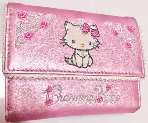 Beads Purse, Embroidery Rose, Charmmy Kitty, Cat Embroidery, Y2k Accessories, Pink Aura, Unique Purses, Pink Girly Things, Hello Kitty Items