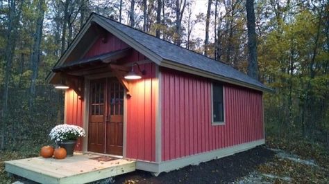 doug-schroeder-timber-craft-tiny-homes-12x-24-cabin-for-sale-008 Storage Shed House Tiny Homes, 12x24 Tiny House, Tiny Cabins Interiors, Timbercraft Tiny Homes, Small Structures, Shed Tiny House, Small Cabins, Log Houses, Alternative Housing