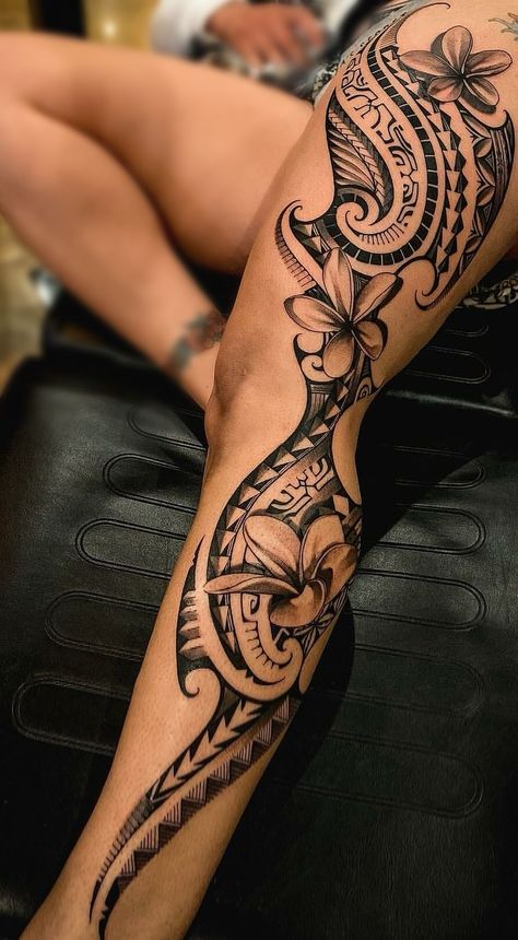 Samoan Thigh Tattoo For Women, Full Side Body Tattoos For Women, Woman Thigh Tattoo, Full Leg Tattoos Women, Maori Tattoo Frau, Calf Tattoo Ideas, Tattoos Ideas For Women, Polynesian Tattoos Women, Hip Thigh Tattoos