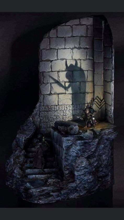 Fantasy Miniatures Dioramas, Lotr Diorama, Dungeon Miniatures, Fantasy Diorama, Warhammer Diorama, Loki Art, Warhammer Paint, Painted Miniatures, Warhammer 40k Miniatures