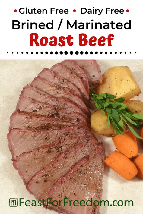 Roastbeef Recipes, Beef Roast Recipes, Roast Dinner Recipes, Roasted Potatoes And Carrots, Sausage And Potatoes, Cuts Of Beef, Brine Recipe, Beef Salad, Beef Roast