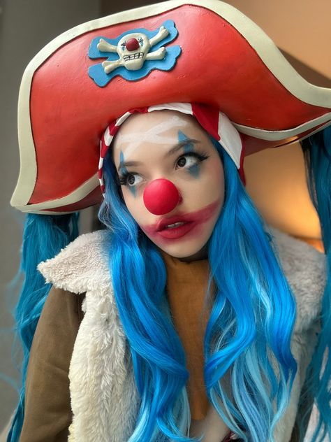 Lua Stardust on X: "It’s … Buggy🤡🏴‍☠️ Buggy today at #NYCC come see the @ScrybabiesMTG at our booth in hall 1W all the way to the back left! 11:30-2:45 https://t.co/fLsP78u1Aj" / X Buggy The Clown Cosplay, Buggy Cosplay, Gender Bend Cosplay, Autumn Core, Hallowen Party, Anime Cosplay Ideas, Spirit Week Outfits, One Piece Photos, One Piece Cosplay