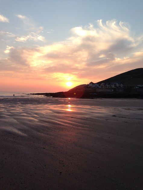 Sunset at Croyde Bay, N. Devon, England Croyde Bay Devon, Croyde Bay, Coastal Posters, Beautiful Countries, Photo Shoot Location, Relaxing Time, Devon England, North Devon, British Isles