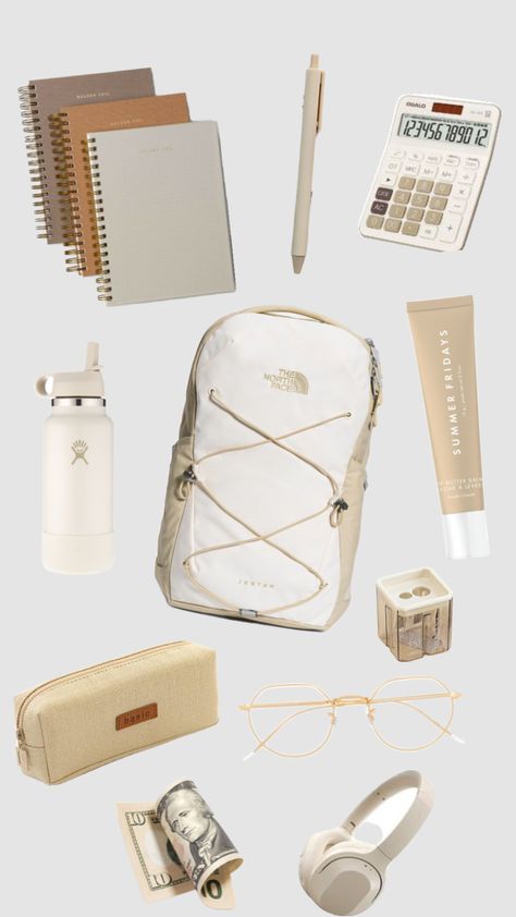 #schoolaesthetic #brown #white #schoolessentials High School Essentials, Schul Survival Kits, Middle School Essentials, School Emergency Kit, School Wishlist, School Backpack Essentials, Preppy School Supplies, Girl School Supplies, Girly Christmas Gifts