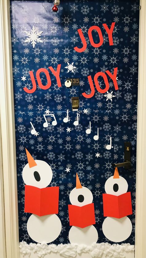 Deck The Doors Christmas Contest, Choir Door Decoration, Music Room Christmas Door, Christmas Song Themed Door Decoration, Music Christmas Door Decorations, Decorated Doors For Christmas, Christmas Song Door Decorations, Christmas Song Door Decorations For School, Christmas Songs Door Decorating Contest