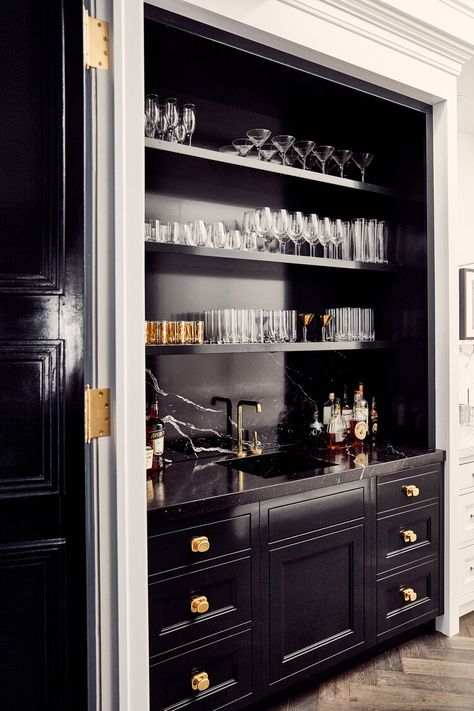 Bar Layout, Home Bar Areas, Home Bar Rooms, Built In Bar, Home Bar Designs, Bar Room, Butler's Pantry, Bar Areas, Bar Carts