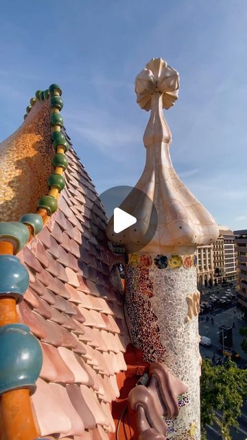 Casa Batlló by Gaudí, Barcelona on Instagram: "Early mornings in Casa Batlló🌞   #casabatllo #gaudi #barcelona #art #architecture #unesco" Spain Gaudi Architecture, Gaudi Art, Barcelona Art, Gaudi Architecture, Gaudi Barcelona, Spain Trip, Casa Batlló, Early Mornings, Art Architecture