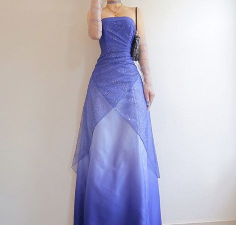 Sea Prom Dress, Under The Sea Prom Dress, Under The Sea Prom, Prom Dress Inspo, Prom Dress Inspiration, Grad Dresses, Fashion Design Clothes, Dance Dresses, Fancy Dresses