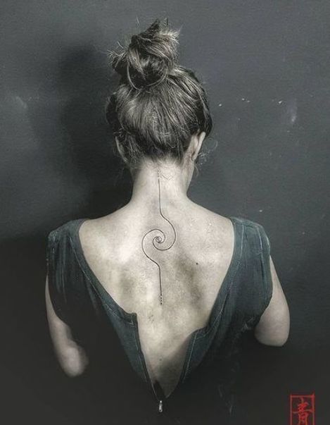 Tattoo Geometric Design, Rasta Tattoo, Tattoo For Woman, Tattoo Spine, Fibonacci Tattoo, Sacred Geometry Design, Bohemian Tattoo, Sacred Tattoo, Tattoo Female