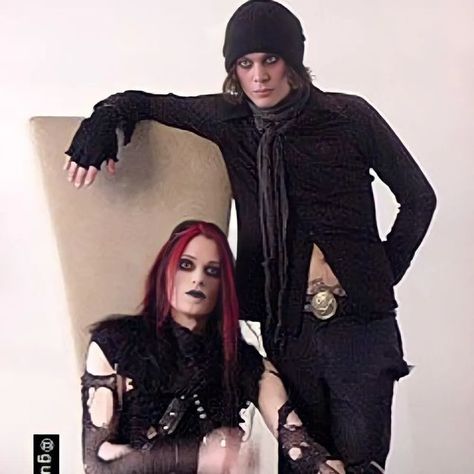 Ville Valo Icon, Sean Brennan, Goth Men, Goth Guy, London After Midnight, Goth Club, Goth Guys, Goth Music, Ville Valo