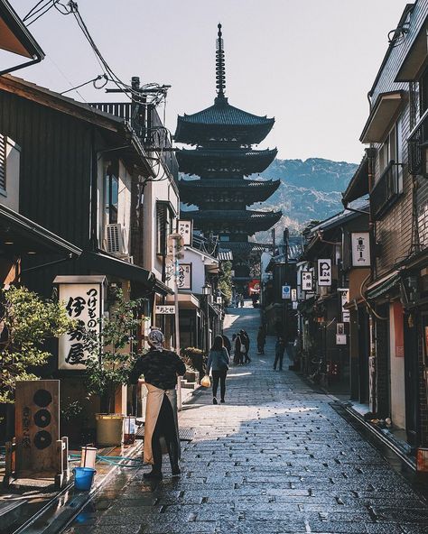 Everyday life in Kyoto * * * * * 16-55mm F2.8 X-T2 * #streetclassics #inspirationcultmag #tokyocameraclub #rawurbanshots #streetdreamsmag… Acnh Japanese, Asia Aesthetic, Japan Places, Japan View, Minecraft Village, Japanese Countryside, Japanese Town, Scenery Art, Asian Landscape