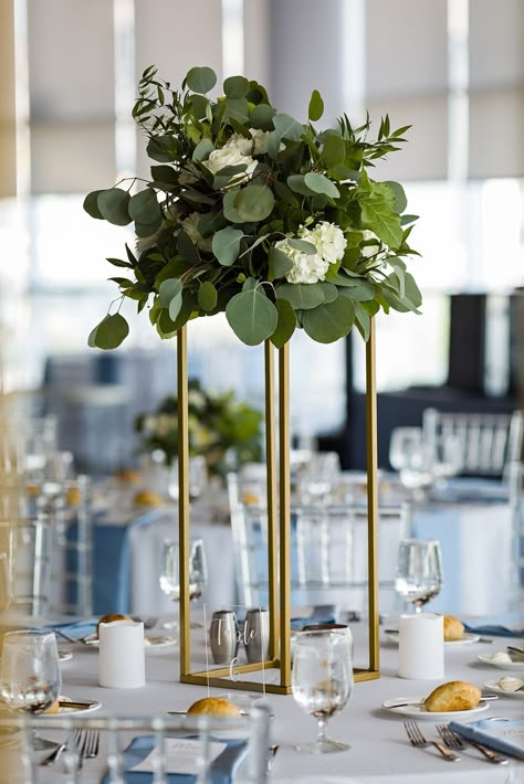 Blue Wedding Ideas, Wedding Table Decorations Centerpieces, Blue Wedding Centerpieces, Modern Wedding Reception, Unique Wedding Receptions, Wedding Reception Design, 85th Birthday, Church Wedding Decorations, Party Table Settings