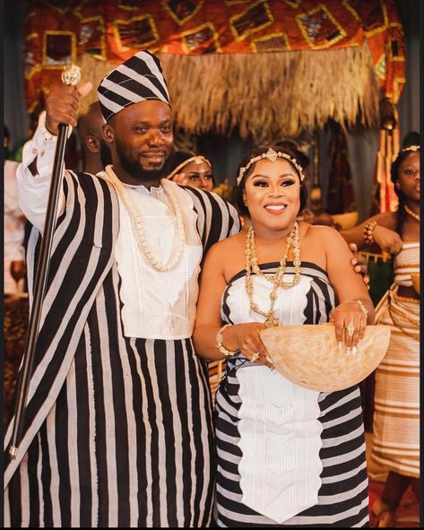 Liberian Wedding, African Bride, African Royalty, African Traditional Wedding, Navy Blue Wedding, Liberia, Mr And Mrs, African Fashion Dresses, Weeding