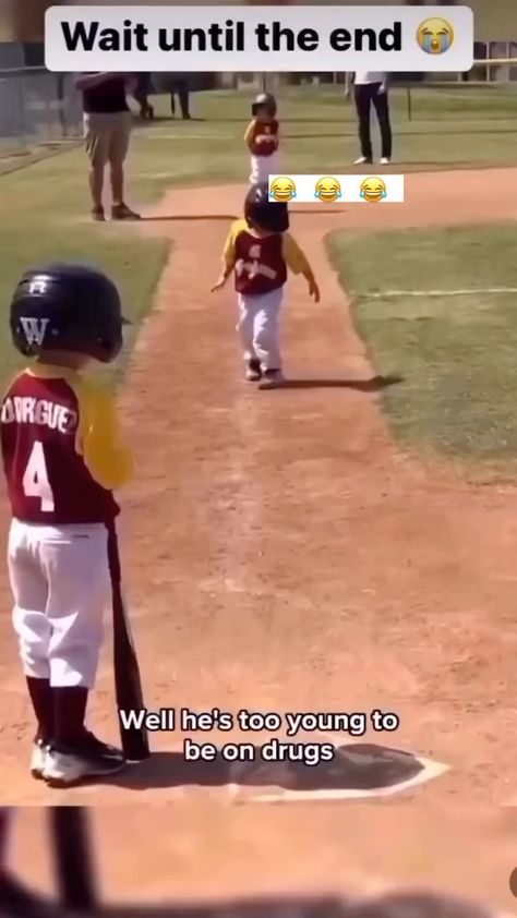 Funny Kid Videos, Funny Kids Videos, Best Video Ever, Toddler Humor, Husband Humor, Kids Funny, February 15, Funny Vid, Sports Humor