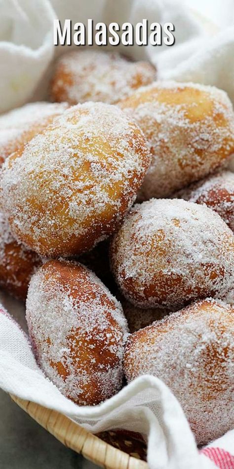 Easy Malasadas Recipe, Malasadas Recipe, Portuguese Sweet Bread, Desserts Cookies, Portuguese Desserts, Rasa Malaysia, Hawaii Food, Doughnut Recipe, Hawaiian Food