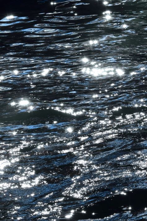 #water #glisten #ocean Sparkly Water Aesthetic, Sparkly Water, Glistening Water, Aesthetic Water, Calm Ocean, Sustainability Projects, Water Aesthetic, Ocean Fashion, Set Ideas