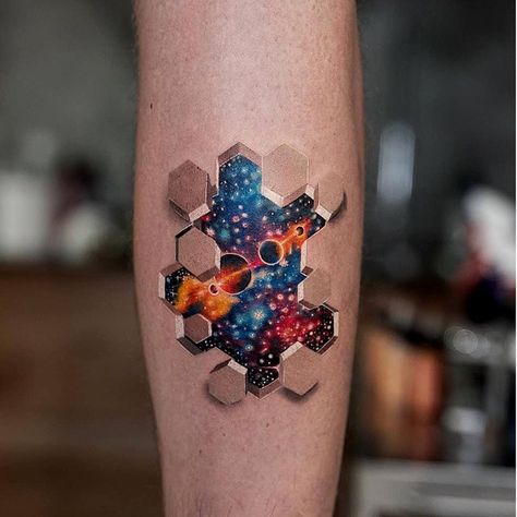 Best 3d Tattoos, Herren Hand Tattoos, Tatoo 3d, Cosmic Tattoo, Unusual Tattoo, Planet Tattoos, Galaxy Tattoo, Aries Tattoo, Muster Tattoos