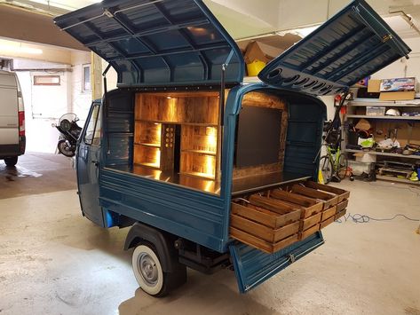 Food Stall Design, Mobile Cafe, Mobile Coffee Shop, Mobile Craft, Mobile Library, Piaggio Ape, Coffee Truck, Mobile Store, Mobile Business