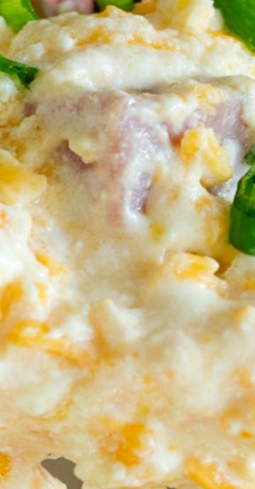 Mississippi Sin Dip Mississippi Nachos, Mississippi Sin Dip Recipe, Sin Dip, Mississippi Sin Dip, Mouthwatering Food, Amazing Appetizers, Dessert Dips, Spread Recipes, Bread Bowls