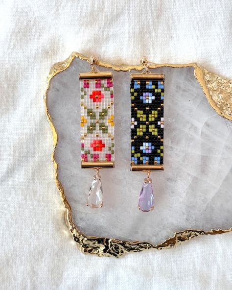 The Cora earrings ✨ Which color way is your favorite? Earrings Handmade Beaded, Miyuki Bead, Bead Loom Designs, Earrings Patterns, Pony Bead Patterns, Designer Living, Brick Stitch Earrings, Bead Loom Bracelets, Handmade Earrings Beaded