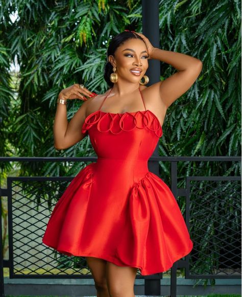 Toke Makinwa, Best Casual Dresses, Short Satin Dress, Classy Short Dresses, Chic Dress Classy, Cute Short Dresses, African Wear Dresses, Dinner Dress Classy, Cute Dress Outfits