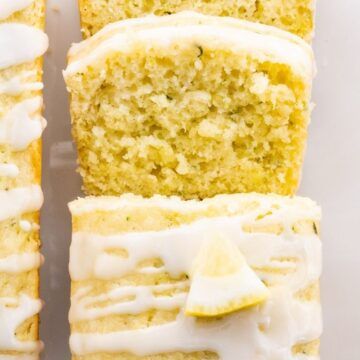 Lemon Zucchini Bread - Together as Family Lemon Zucchini Bread Recipe, Use Up Zucchini, Bread Zucchini, Zucchini Recipes Dessert, Lemon Zucchini Bread, Bread Quick, Lemon Zucchini, Zucchini Bread Recipe, Lemon Bread