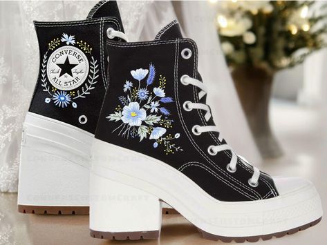 " Embroidered Wedding Heels Converse, Converse Heels Embroidery, Heels Converse Embroidered Flower Converse, Flowers Sneakers, Gift for Her LT "   CONVERSE ∙ EMBROIDERED ∙  FLOWER * Material: High-quality premium cotton embroidery thread, colorfast * Dimensions: Tailored to your selected US shoe size * Finish: High-end embroidery ∙ Sharp threading ∙ Colorfast * All shoes are custom-made by hand with Love and Care in our workshop ♡ 🎁 UNIQUE POINTS 🎁 Includes 1 pair of socks Free custom name or Heels Converse, Converse Flowers, Madie Arts, Flower Converse, Converse Heels, Embroidery Heels, Converse Wedding, Cute Converse Shoes, Bridal Converse