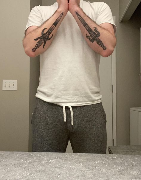 Dagger Tattoo Men, Dagger Tattoo For Men, Snow Tattoo, Tattoos 2024, Cholo Art, Gothic Tattoo, Dagger Tattoo, White Tattoo, Realism Tattoo