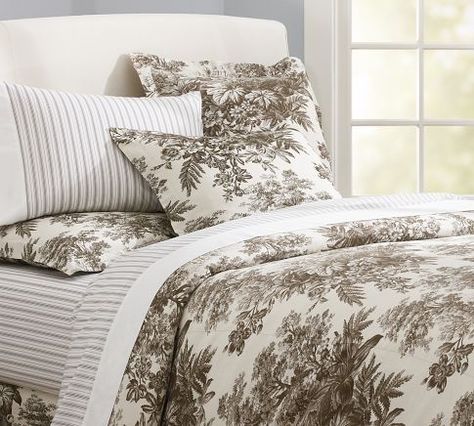 toile duvet cover Toile Duvet Cover, Toile Duvet, Toile Bedding, Brown Toile, Dorm Stuff, Pottery Barn Bedding, Reversible Duvet Covers, Duvet Cover Pattern, Linen Duvet Covers