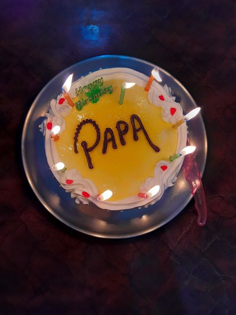 Happy Birthday Papa Cake Snapchat, Cake Dp, Happy Birthday Papa Cake, Chocolate Cupcakes Decoration, Cake Snap, Happy Birthday Papa, Cake Story, Simple Birthday Decorations, Foodie Instagram