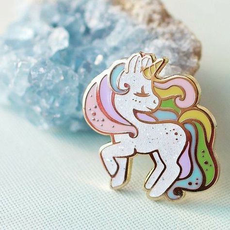 Unicorn Pin, Unicorn Drawing, Unicorns And Mermaids, Enamel Pin Collection, Rainbow Pastel, Pretty Pins, Unicorn Lover, Unicorn Rainbow, Cool Pins