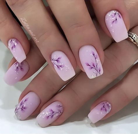 Lilac Nail Designs, Spring Nails Floral, Spring Time Nails, Lilac Nails Design, Time Nails, Nails March, Nails Floral, March Nails, Nail Designs Ideas