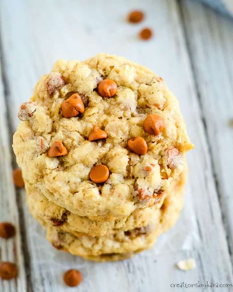 Cookies With Cinnamon Chips, Cinnamon Baking Chips, Cinnamon Chip Recipes, Cookies With Cinnamon, Cinnamon Oatmeal Cookies, Cinnamon Baking, Baking Chips, Oatmeal Cookies Chewy, Cinnamon Oatmeal