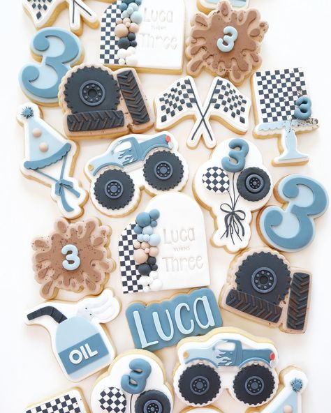 Bikkies by B (@bikkiesbyb) • Instagram photos and videos Monster Truck Cookies, Monster Jam Birthday Party, Cowgirl Cookies, Monster Jam Birthday, Cow Cookies, 3rd Birthday Boys, Farm Cookies, Pig Cookies, Cookies Theme