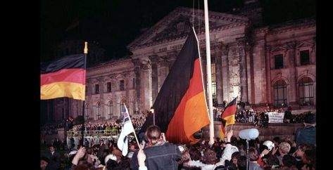 Good News in History, July 1 - Good News Network Bremen Germany, German History, Reunification, Today In History, Out Of Africa, Berlin Wall, East Germany, German Language, History Lessons