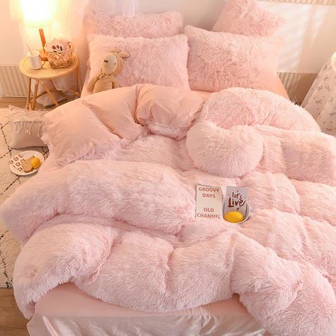 Design Ložnic, Furniture Apartment, Girly Apartments, Style Apartment, Aesthetic Apartment, Hiasan Bilik Tidur, Rooms Decor, Pink Bedroom Decor, Girls Bedding Sets