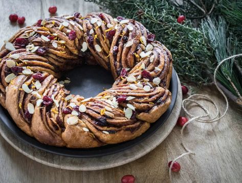 Eight Babkas to Bake This Christmas | JewishBoston Christmas Babka, Babka Wreath, Fresh Yeast, Wreath Cake, No Bake Sugar Cookies, Babka Recipe, Chocolate Bread Pudding, Chocolate Babka, Sugared Cranberries