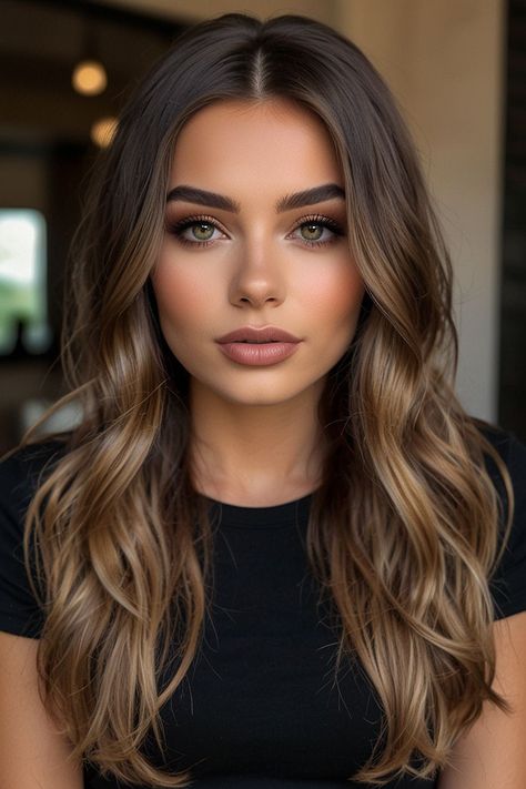 Explore gorgeous and trendy fall blonde hair ideas for a fresh look in 2024. 🍁✨ #FallHairColors #BlondeHairTrends #AutumnBlonde #BlondeInspo #SeasonalHair #ChicBlondeStyles #WarmBlondeShades #HairColorIdeas #FallBeauty #BlondeTransformation Summer Balayage Brunette Sun Kissed, Summer Brunette Hair Balayage Sun Kissed, Subtle Balayage Brunette, California Brunette Hair, California Brunette, Sunkissed Hair Brunette, Summer Brunette, Brunette Hairstyles, Fall Blonde Hair