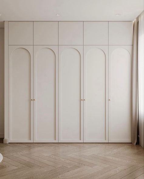 Hallway Wardrobe Entryway, Wardrobe Matte Finish, Mediterranean Wardrobe, Cool Closets, Modern Minimalist Wardrobe, Wood Office Furniture, Built In Wardrobes, Wardrobe Design Modern, Bedroom Built In Wardrobe